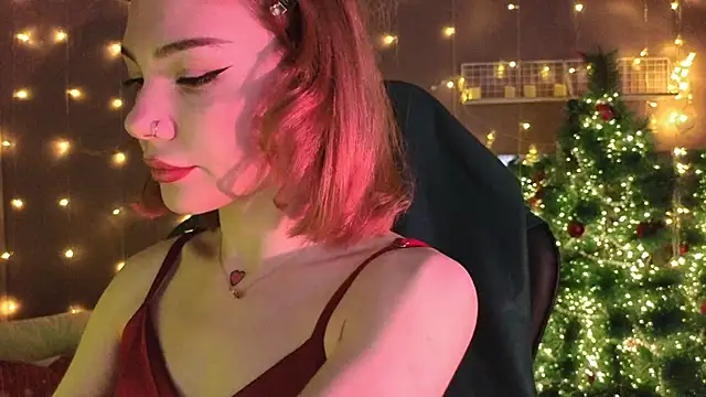 Snapshot of SandraBoyl chatting on December 2025 02:09:02 AM SandraBoyl online show from December 2025 02:09:02 AM