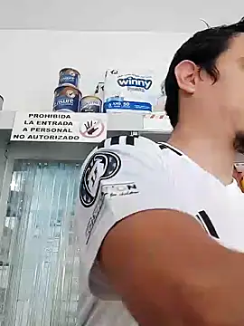 Rejy1992 online show from December 2024 01:28:01 PM