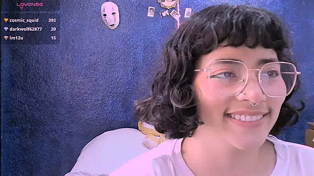 Snapshot of NinaYellow chatting on January 2025 05:23:01 PM NinaYellow online show from January 2025 05:23:01 PM