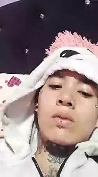 bad couple sex online show from January 2025 01:33:01 AM