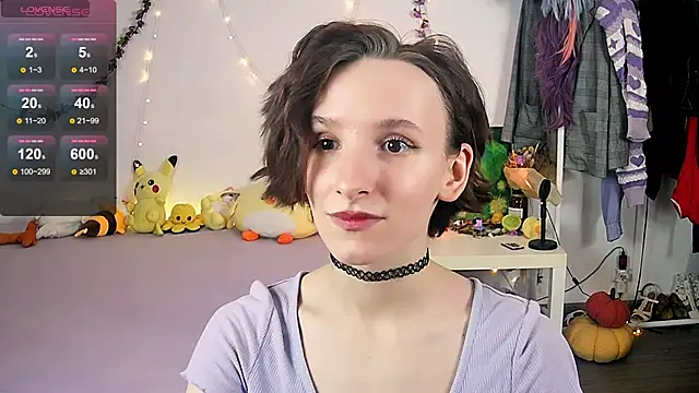 Snapshot of Violet_Veliya chatting on October 2025 03:31:01 PM Violet Veliya online show from October 2025 03:31:01 PM