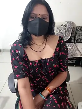 Snapshot of khushikhushi chatting on March 2026 06:03:01 PM khushikhushi online show from March 2026 06:03:01 PM