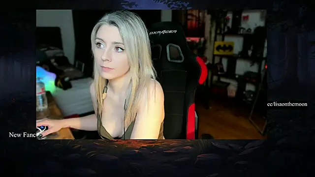 Lisaonthemoon online show from March 2025 05:39:02 PM