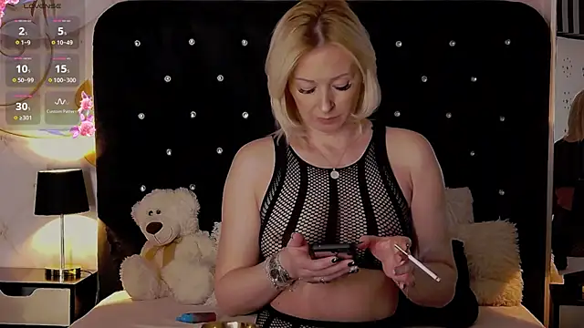 OliviaShaw23 online show from January 2025 07:54:01 AM