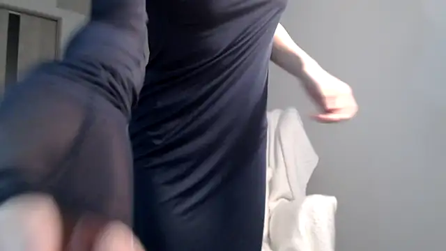 Lily 0000 online show from December 2024 08:25:02 PM