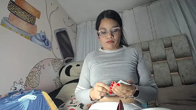 KEYRA-MILLER- online show from February 2026 02:30:02 AM