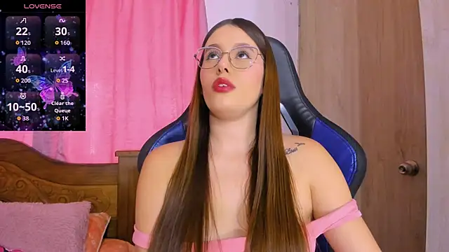 ParisShayk online show from October 2025 06:08:01 PM