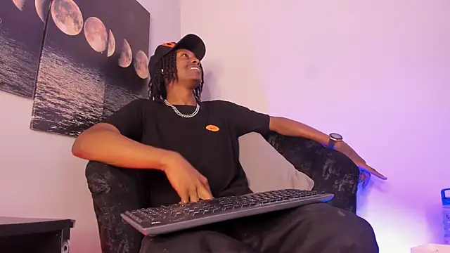 BRYXXXON1 online show from September 2025 03:34:02 PM