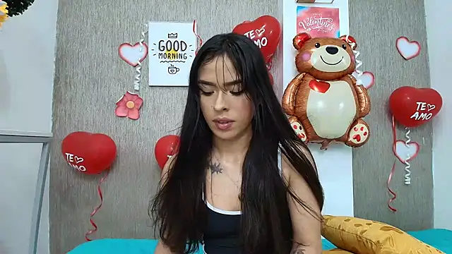 Cloeandtyfanny online show from February 2025 02:42:02 AM