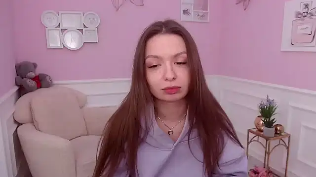 LucySkilar online show from December 2024 05:31:02 AM