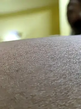 Snapshot of Brown_Munda047 chatting on October 2025 06:06:01 PM Brown Munda047 online show from October 2025 06:06:01 PM