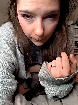 mamiedonuts online show from January 2025 01:10:01 PM