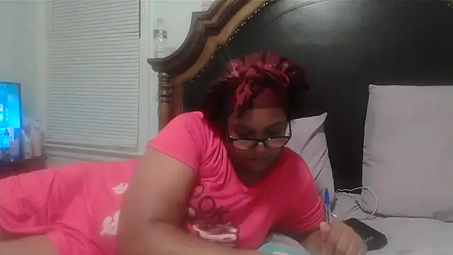 ebonyred online show from October 2025 02:06:01 AM