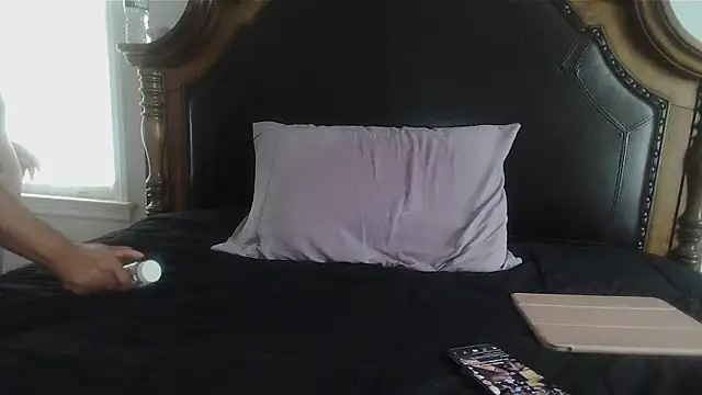 ebonyred online show from February 2026 02:25:01 PM