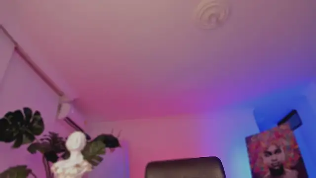 Taylor  foxxx online show from February 2025 04:10:01 AM