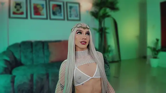 Taylor  foxxx online show from February 2026 06:06:01 AM