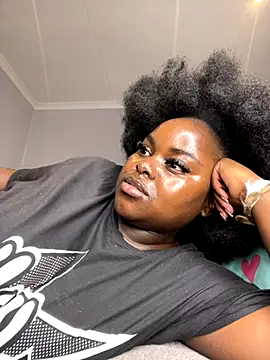 Honeycoco0211 online show from December 2025 10:18:02 PM