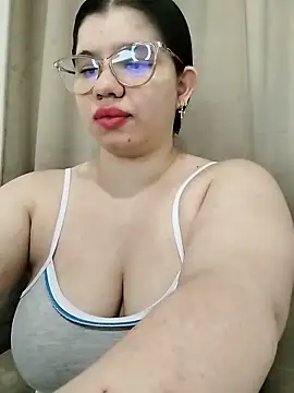 Snapshot of Danzel1105 chatting on March 2026 09:04:01 AM Danzel1105 online show from March 2026 09:04:01 AM