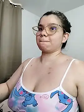 Danzel1105 online show from May 2026 10:18:02 PM