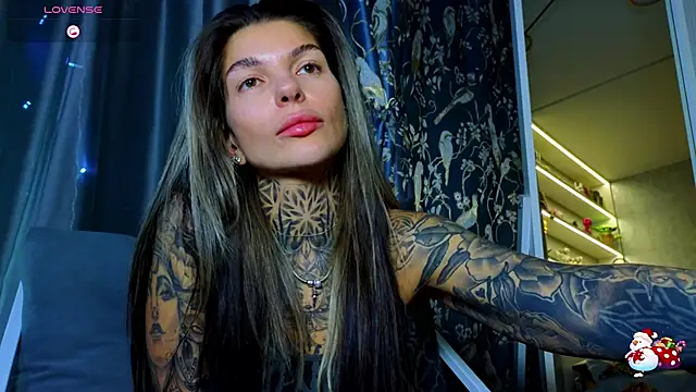 tattooedBabyy online show from January 2026 07:11:01 PM