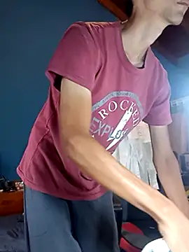 Snapshot of takumysexy chatting on February 2025 01:16:01 PM takumysexy online show from February 2025 01:16:01 PM