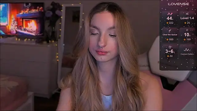 Snapshot of Lexy_kiky chatting on December 2024 12:09:02 AM Lexy kiky online show from December 2024 12:09:02 AM