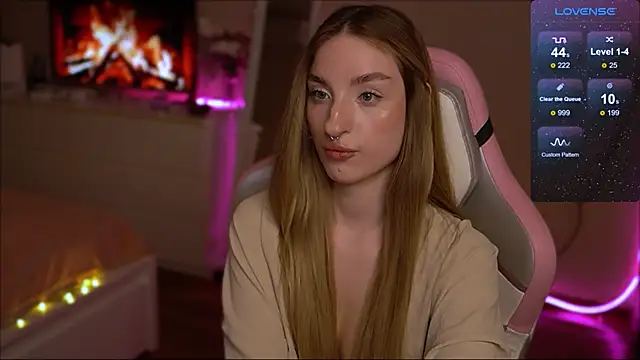 Snapshot of Lexy_kiky chatting on January 2025 01:43:02 AM Lexy kiky online show from January 2025 01:43:02 AM