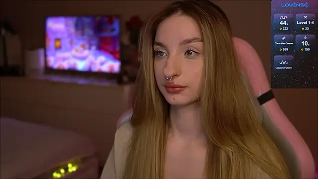 Snapshot of Lexy_kiky chatting on February 2025 09:58:02 PM Lexy kiky online show from February 2025 09:58:02 PM