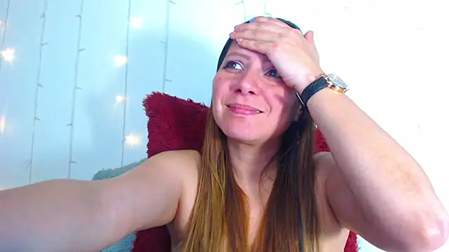 camila delarosa online show from December 2024 07:22:02 PM