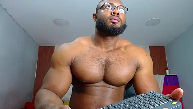 Snapshot of George_Dominator chatting on March 2025 10:32:02 PM George Dominator online show from March 2025 10:32:02 PM