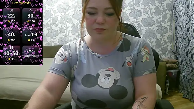 Snapshot of Sabrina_Poison chatting on October 2025 02:53:01 AM Sabrina Poison online show from October 2025 02:53:01 AM