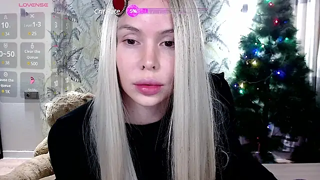 Snapshot of Marmalade_Fox chatting on January 2025 02:57:01 PM Marmalade Fox online show from January 2025 02:57:01 PM