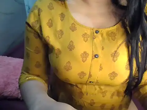 Trezza online show from May 2026 09:13:01 PM
