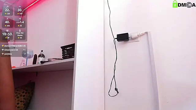 Snapshot of Alejandra_Dunn chatting on January 2025 06:45:02 PM Alejandra Dunn online show from January 2025 06:45:02 PM