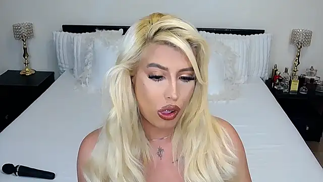 GiseleReine online show from January 2026 01:15:01 PM