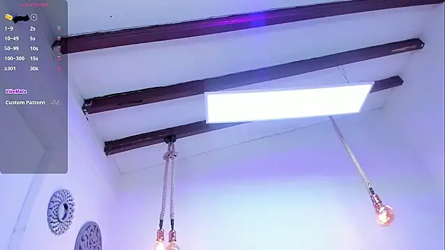 Oriana Guzman online show from January 2025 12:03:01 PM