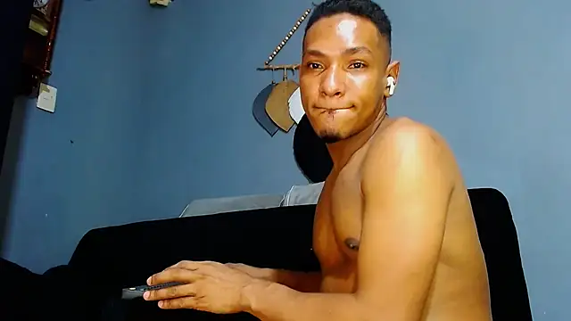 Grandeygruesa1 online show from February 2025 12:44:02 PM