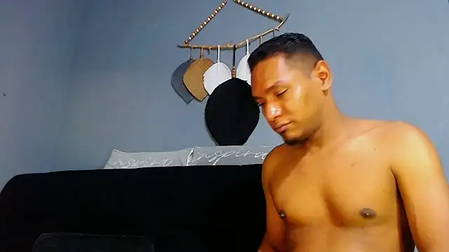 Grandeygruesa1 online show from February 2025 09:01:01 AM