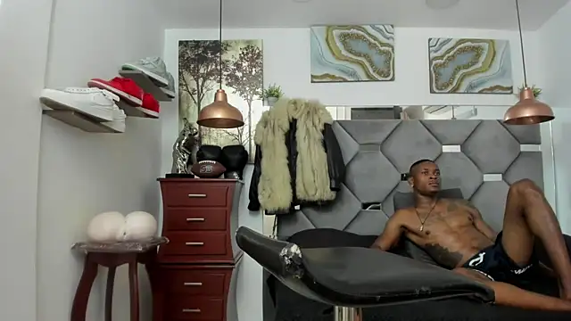 Snapshot of KING_FIT chatting on February 2025 06:38:01 PM KING FIT online show from February 2025 06:38:01 PM