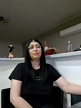 Milf Abigail online show from February 2025 02:41:01 AM