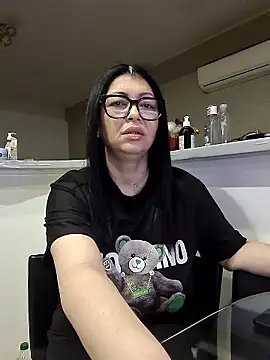 Milf Abigail online show from January 2026 12:14:02 AM