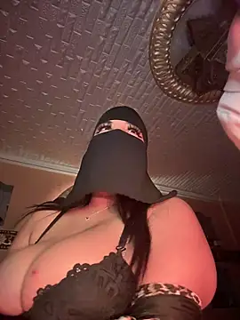 Snapshot of ORLA86 chatting on September 2025 07:54:01 AM ORLA86 online show from September 2025 07:54:01 AM