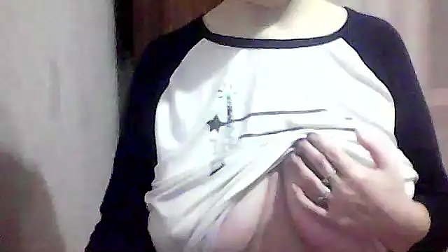 AnaXBerry online show from January 2026 06:34:01 PM