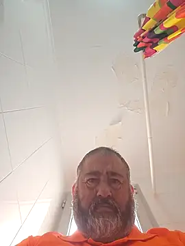 Snapshot of polla_calientes47 chatting on January 2025 04:01:02 PM polla calientes47 online show from January 2025 04:01:02 PM