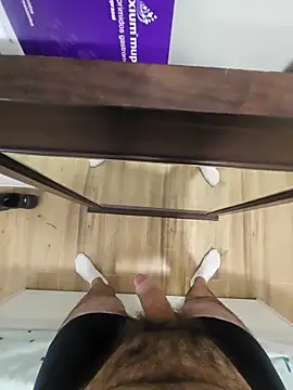 Snapshot of polla_calientes47 chatting on September 2025 01:49:01 PM polla calientes47 online show from September 2025 01:49:01 PM