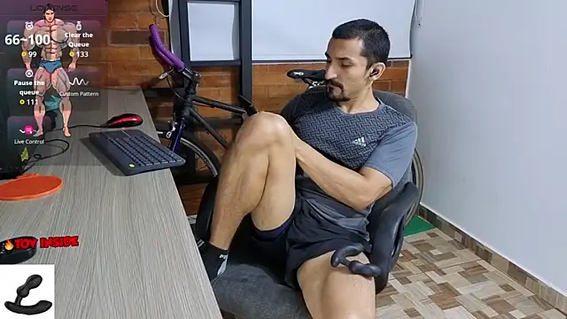 Marck Muscle online show from October 2025 01:59:02 AM