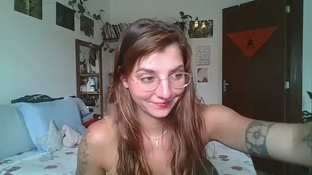 SweetyBabyDemon online show from March 2025 01:32:02 PM