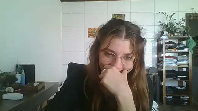 SweetyBabyDemon online show from October 2025 01:45:02 PM