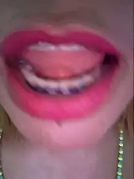 gatadeojosclaros online show from March 2025 02:37:01 AM