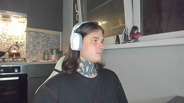  torfin  online show from March 2025 03:17:01 AM